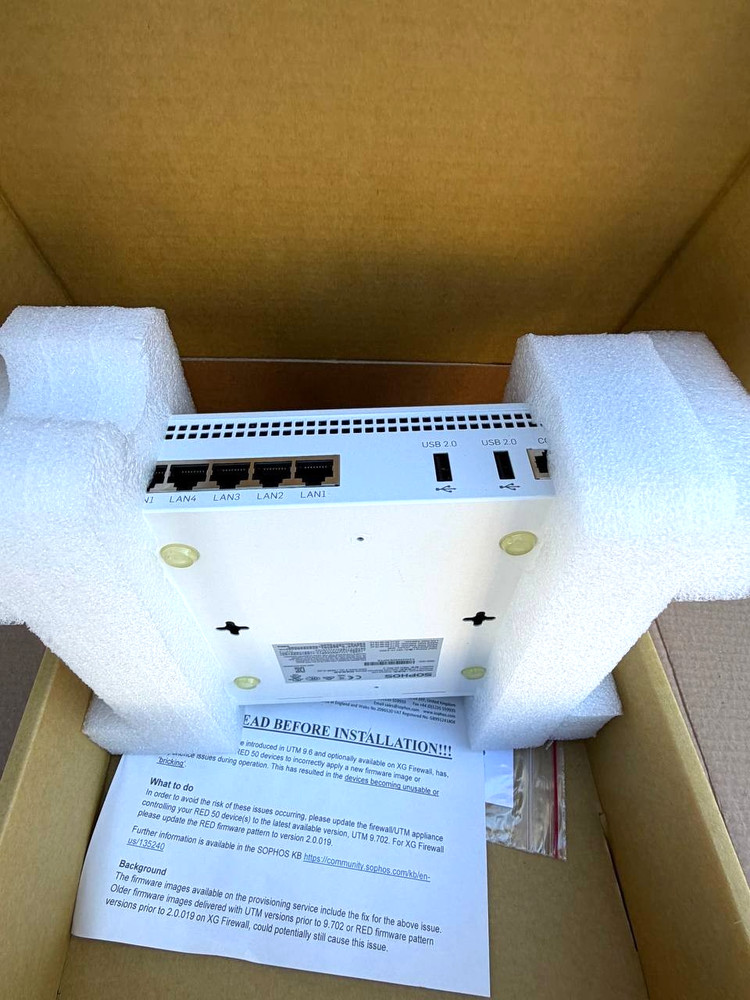 SOPHOS RED 50 Remote Ethernet Switch #2