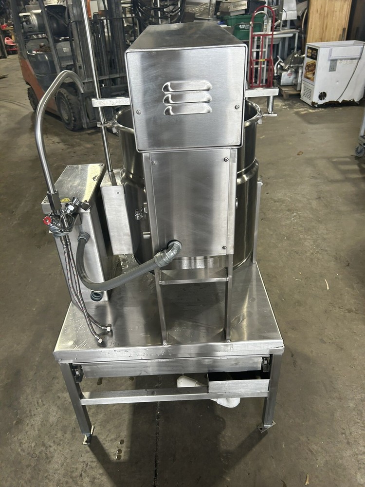 Cleveland MKET-12T Tilting Kettle
