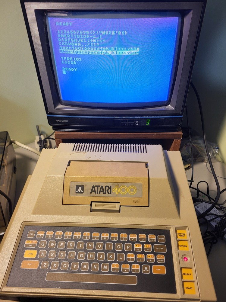 Atari 400, Tested & Fully Working, includes Power Supply