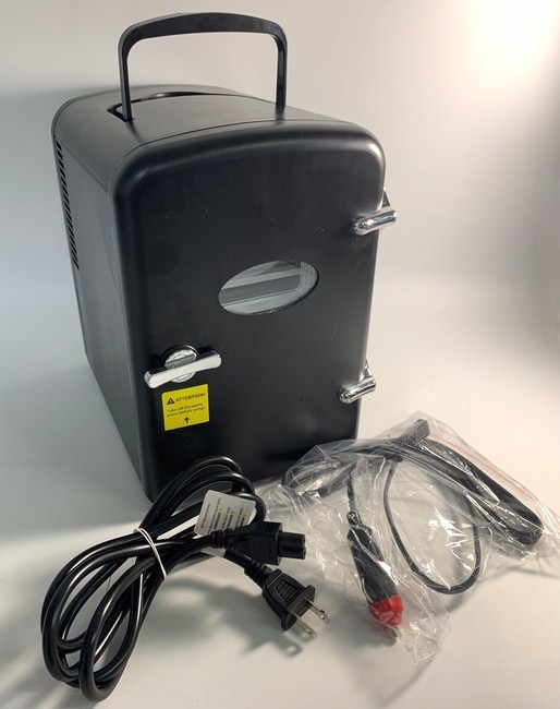 Portable Mini Fridge Cooler & Warmer w/ Handle DC 12v  Black - LY0204E