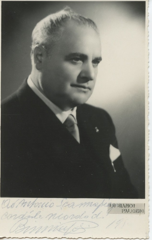 GIGLI, Beniamino.: Signed Photograph
