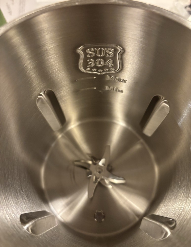 NUTRI Plant-Based Milk Maker Open Box, Mint