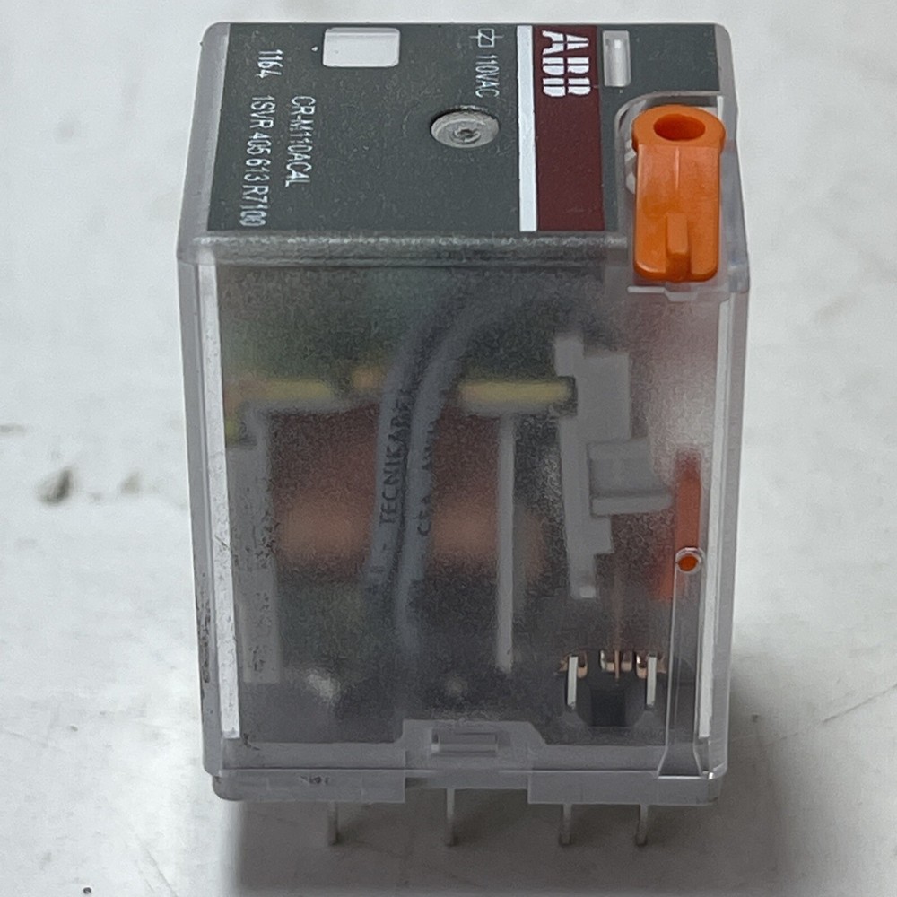 1pc new ABB Relay CR-M110AC4L Pluggable Interface Relay