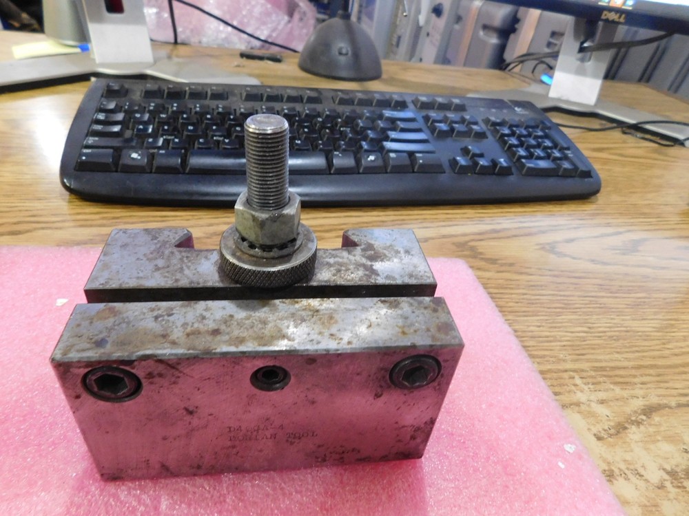 Dorian Tool Model: D40CA-4  Heavy Duty Boring Bar Holder.