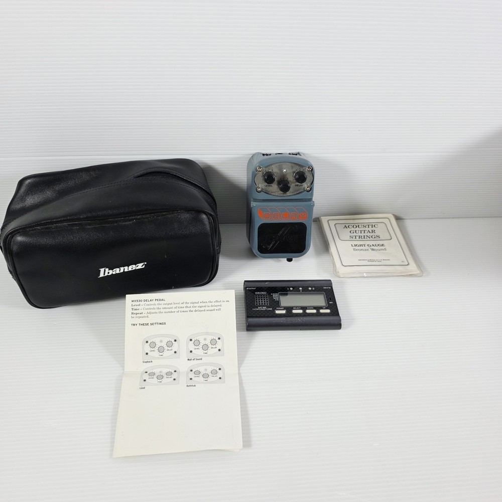 First Act Delay Pedal MX530 Bundle W/Manual & Bag