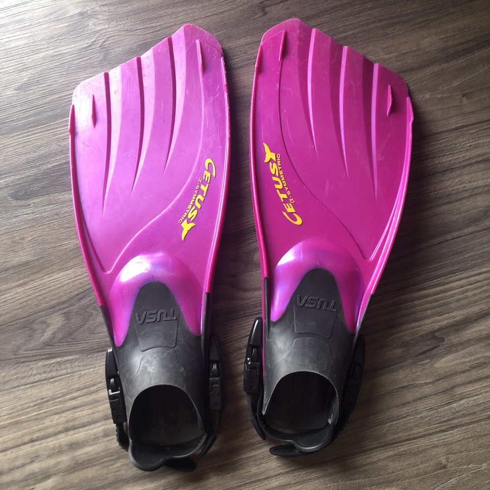 Tusa Dive Vest and Regulator Set