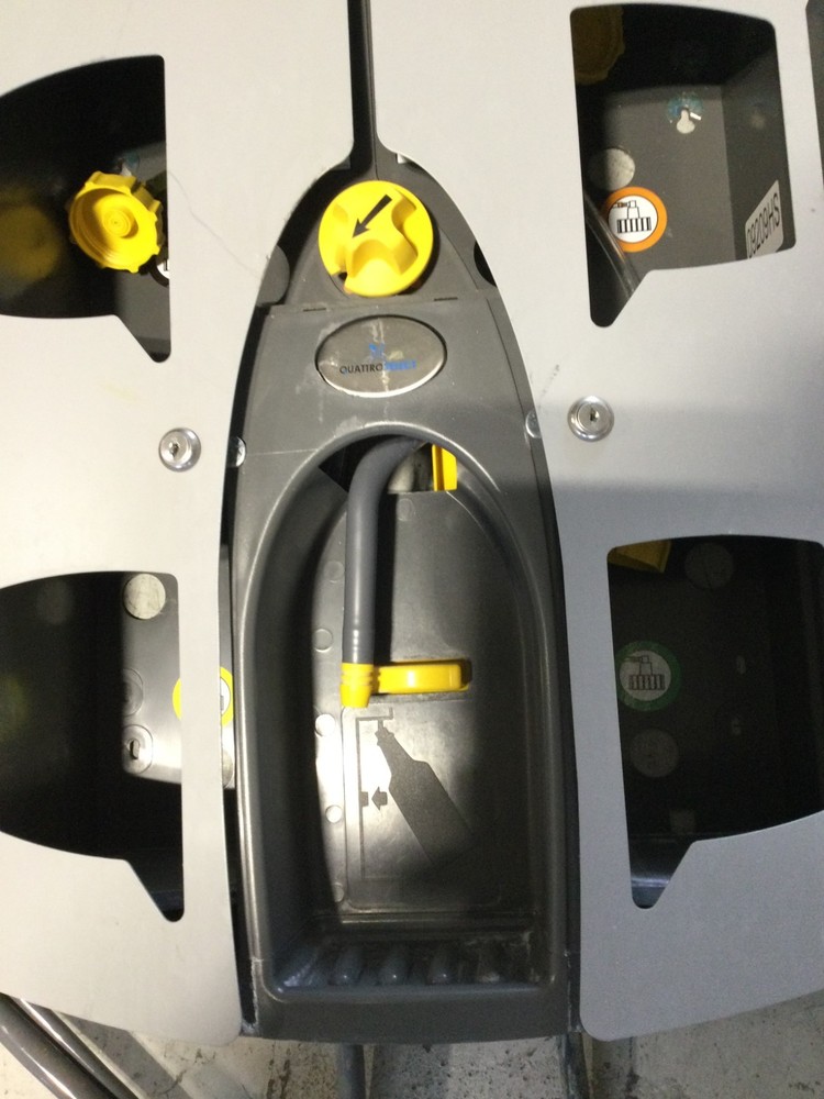 Johnson Diversey J-Fill Quattro Dispensing System