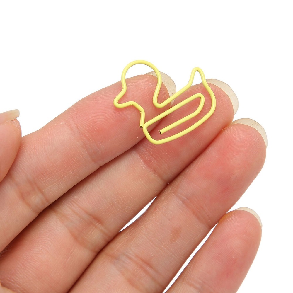 100Pcs Paper Clips Yellow Duck Shape Lightweight Portable Electroplating Process