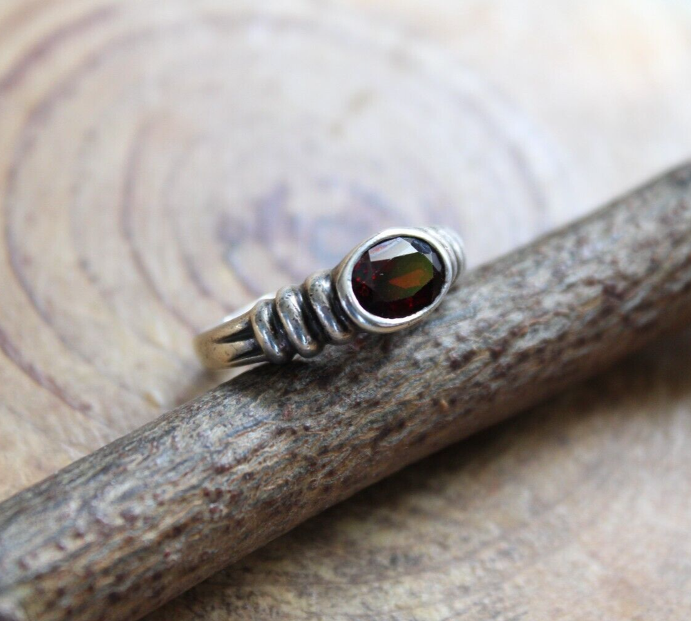 Garnet & Sterling Silver Ring size 6