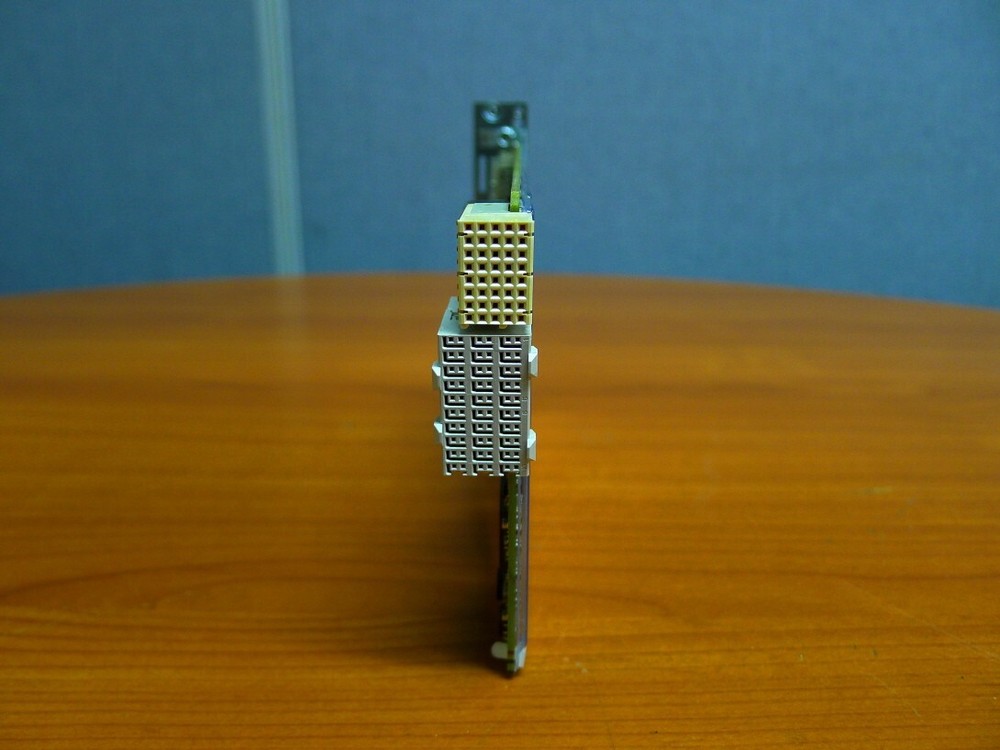 NI PXIe-4322 Analog Output Module