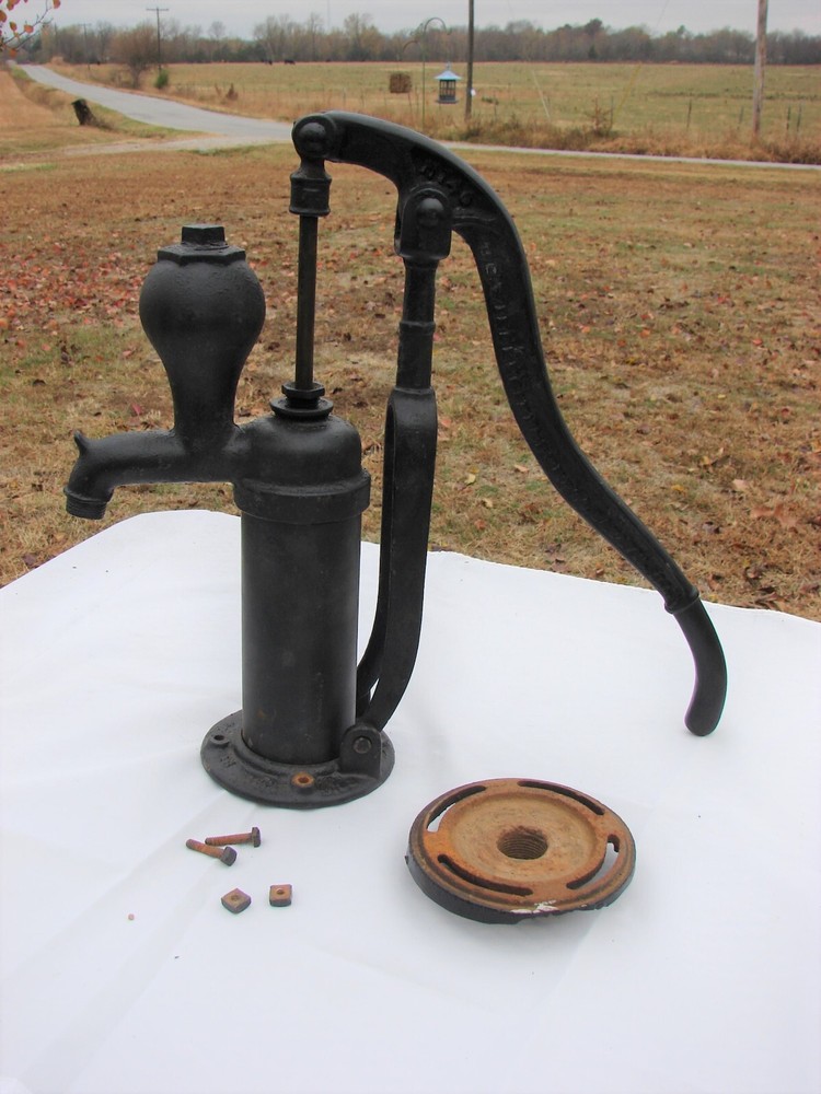 Rare!! U.S. Wind Engine & Pump Co. Batavia, ILL