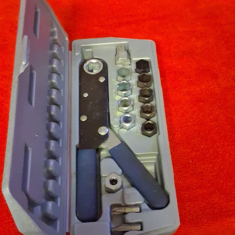 SPEC TOOLS Square Wrench Set Steel Multiple Sizes Metric/Standard 10 Pieces