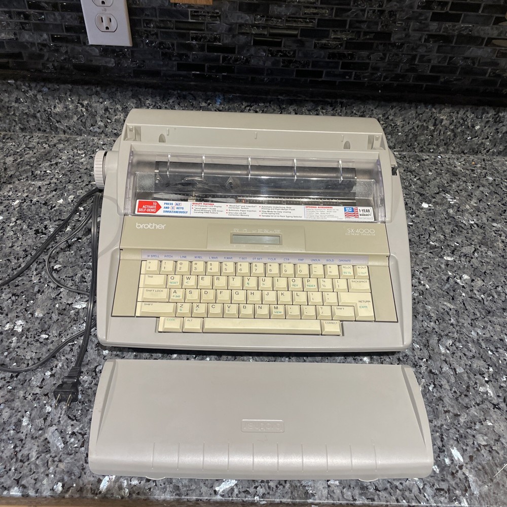 Brother SX-4000 Portable Electronic Typewriter - Needs Ribbon - READ