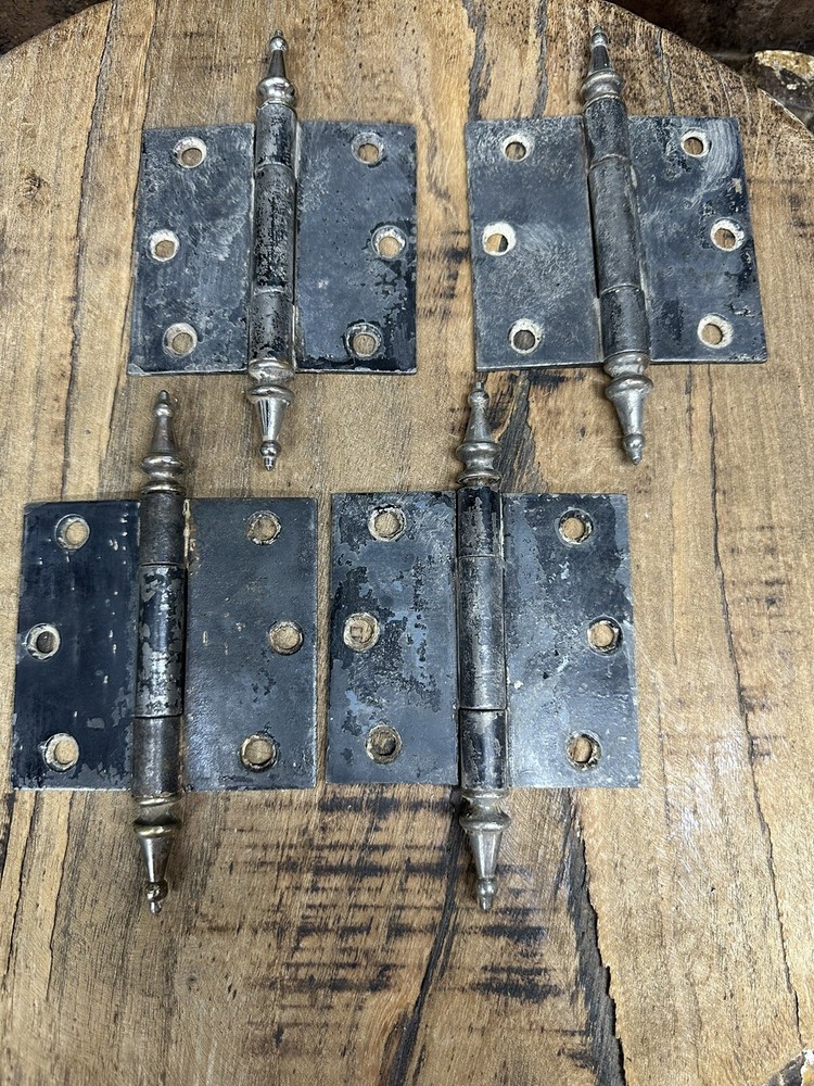 4 Antique Steeple hinges ￼