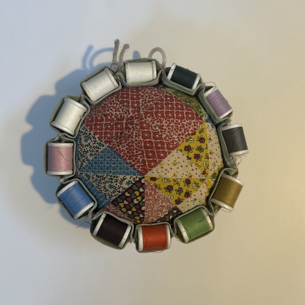 VINTAGE PIN CUSHION & THREAD HOLDER