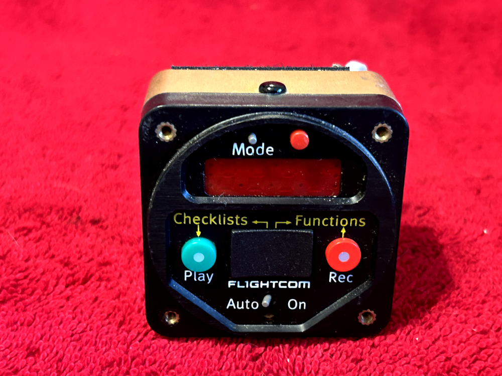 FLIGHTCOM DVR 300i-XT DIGITAL VOICE RECORDER