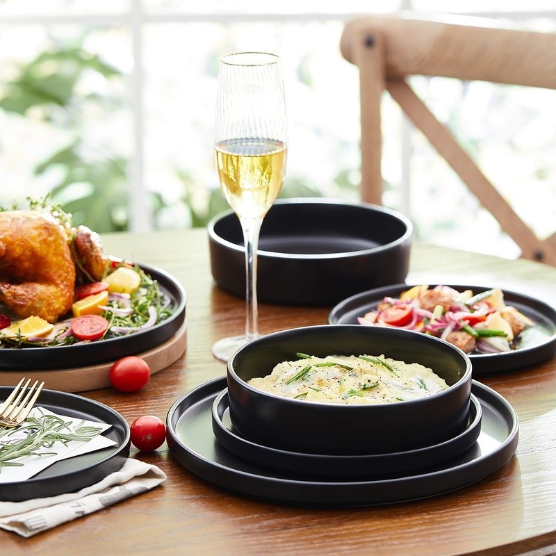 12-Piece Dinnerware Set Stoneware Plates Bowls Dishwasher Safe Everyday Dining