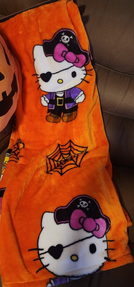 Hello Kitty Halloween Blanket