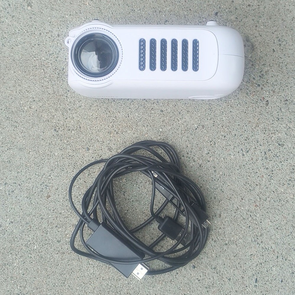 MERKURY INNOVATIONS LUMENSE GEN MINI PROJECTOR