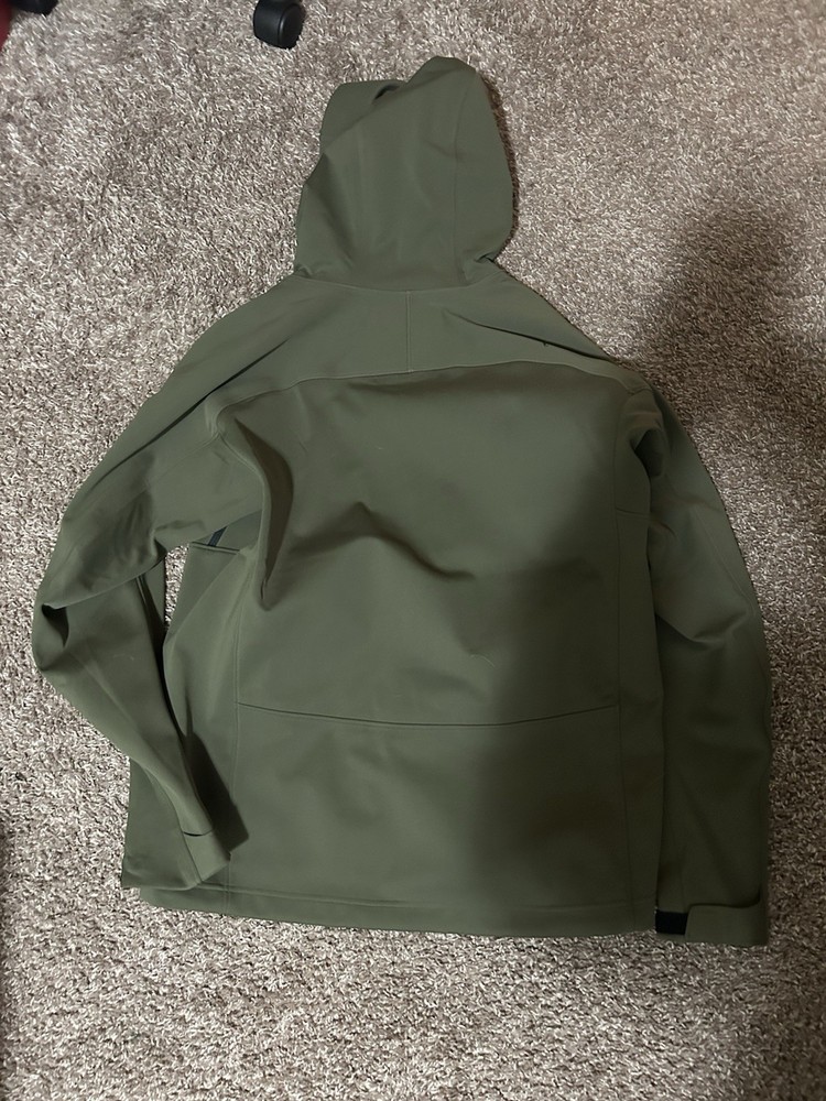 Kuiu Axis Jacket