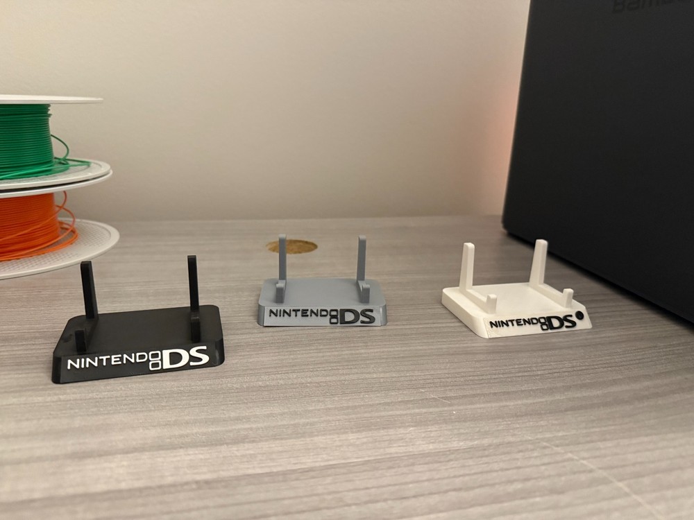 Nintendo DS Display Stand (Custom)