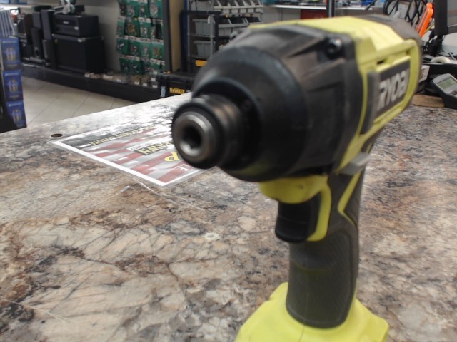 RYOBI TOOLS PCL235 (ASA066706)