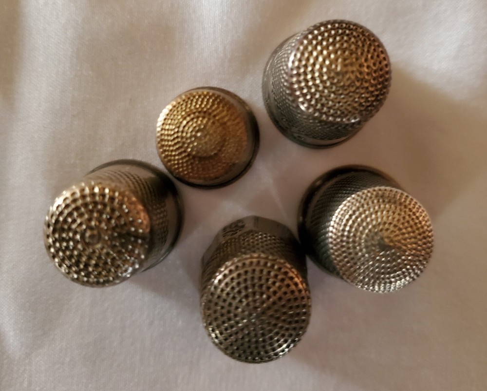 Sewing Memorabilia 5 Antique Sterling Silver Thimbles Assorted Makers