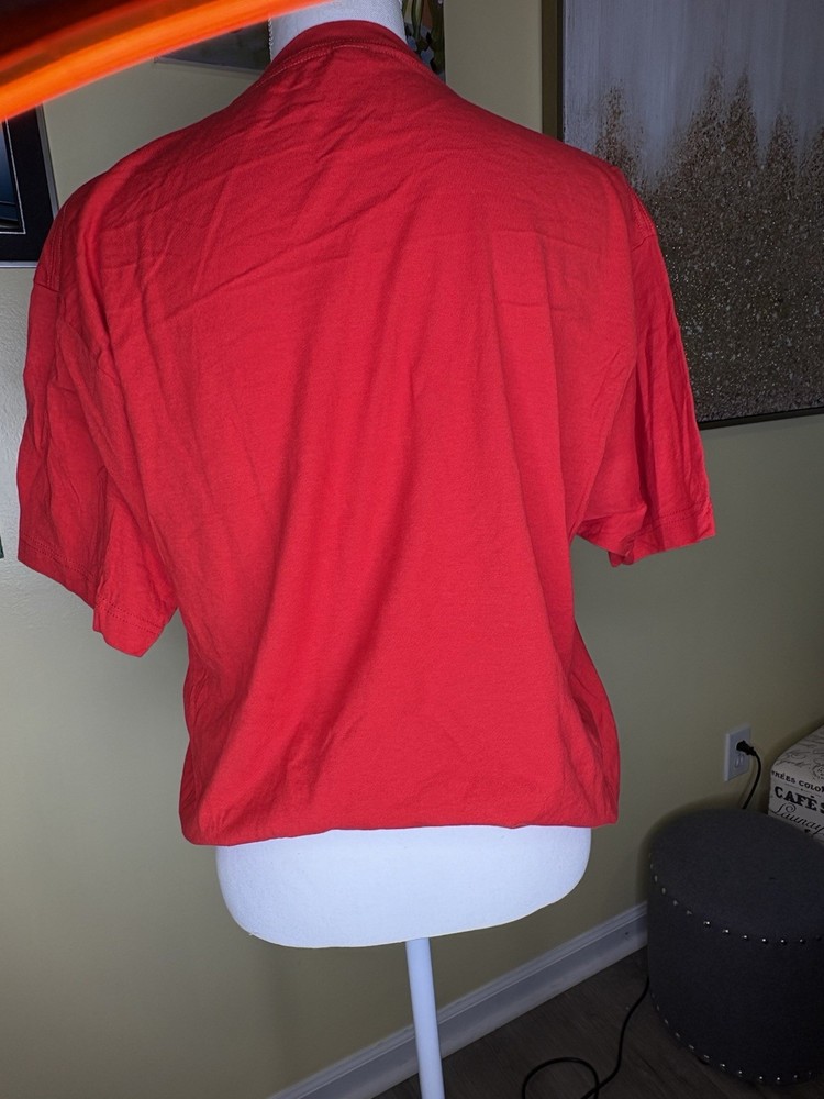 delta airlines t shirt