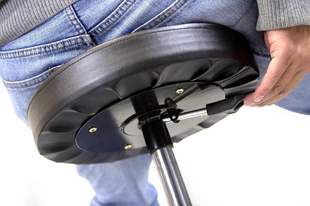 Adjustable Rolling Garage Stool Seat