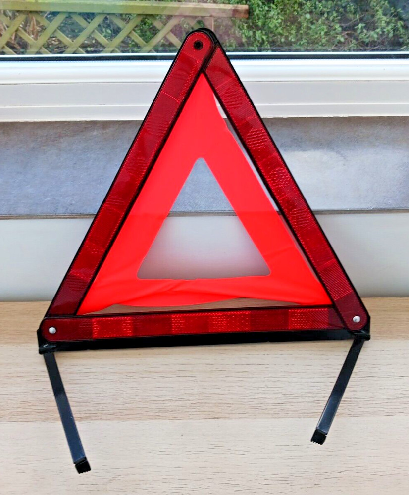 Large Warning Car Triangle Reflective Road Emergency Breakdown Safety Hazard