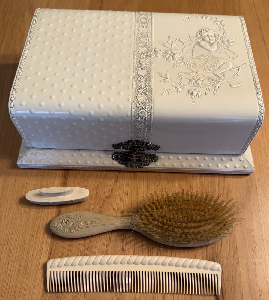 Fancy Vanity Victorian Celluloid Embossed Box with Comb Brush *READ*