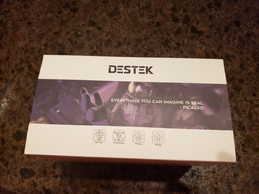 DESTEK V5 VR Gaming Headset with Controller for Smartphones