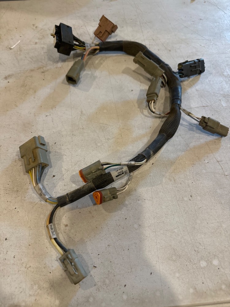 Trimble 80540 Field-IQ Rate + Section Implement Adapter