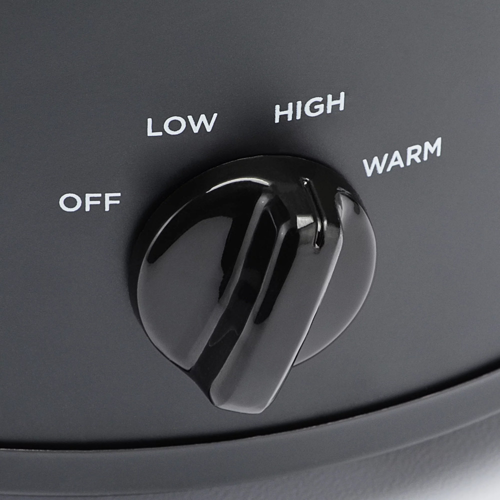 2 Quart Manual Slow Cooker, Durable Matte Black Finish