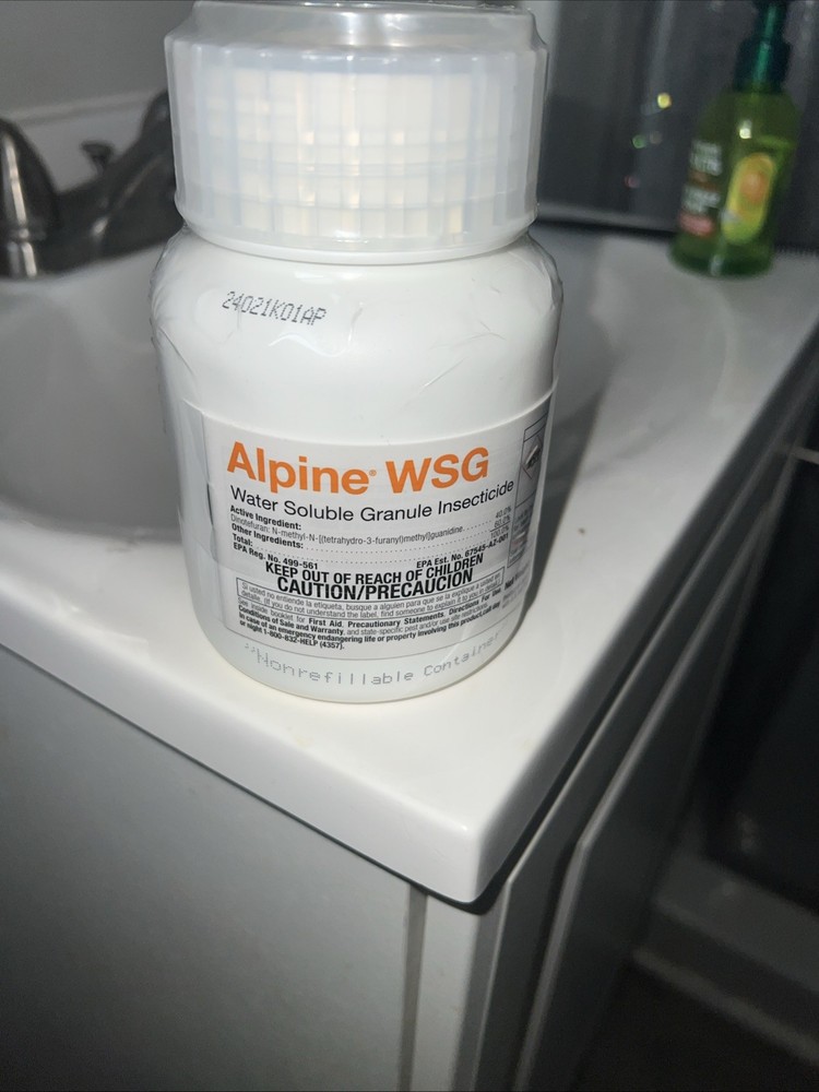 Alpine WSG Water Soluble Granule 200 grams Ant Flea Bed Bug Roach Control