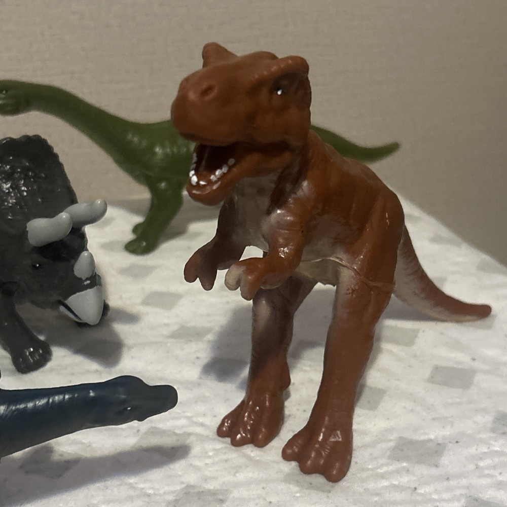 Plastic Dinosaur Lot (5)