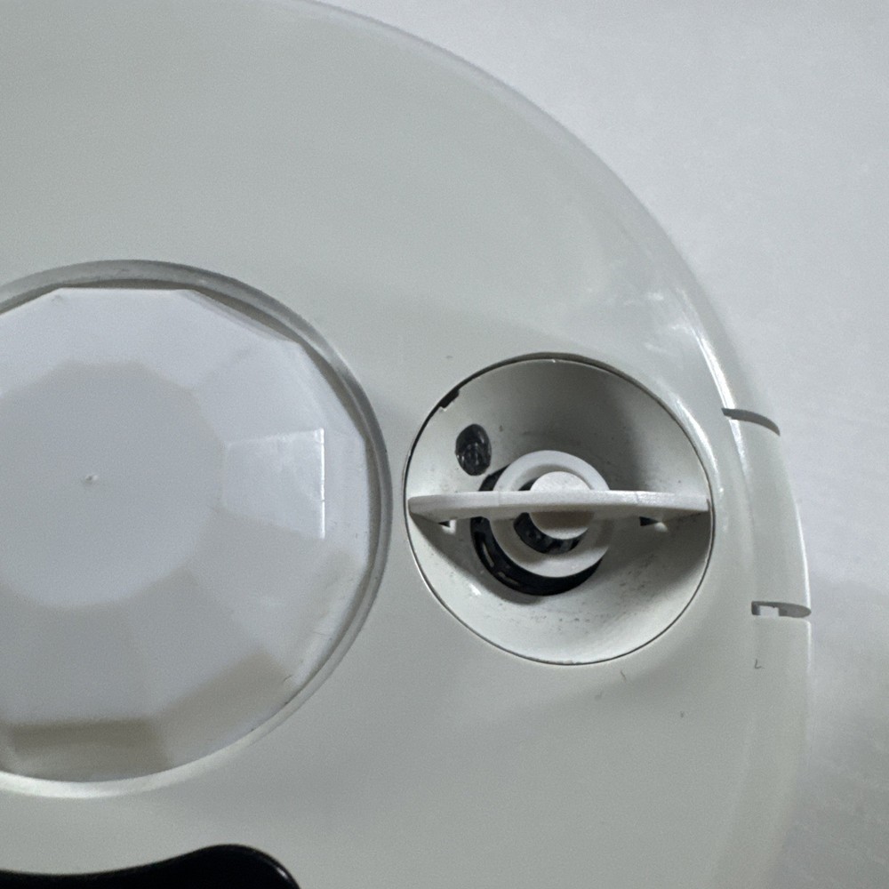 READ (2) Wattstopper LMDC-100 DLM Dual Tech Sensor Ceiling Mount UNTESTED