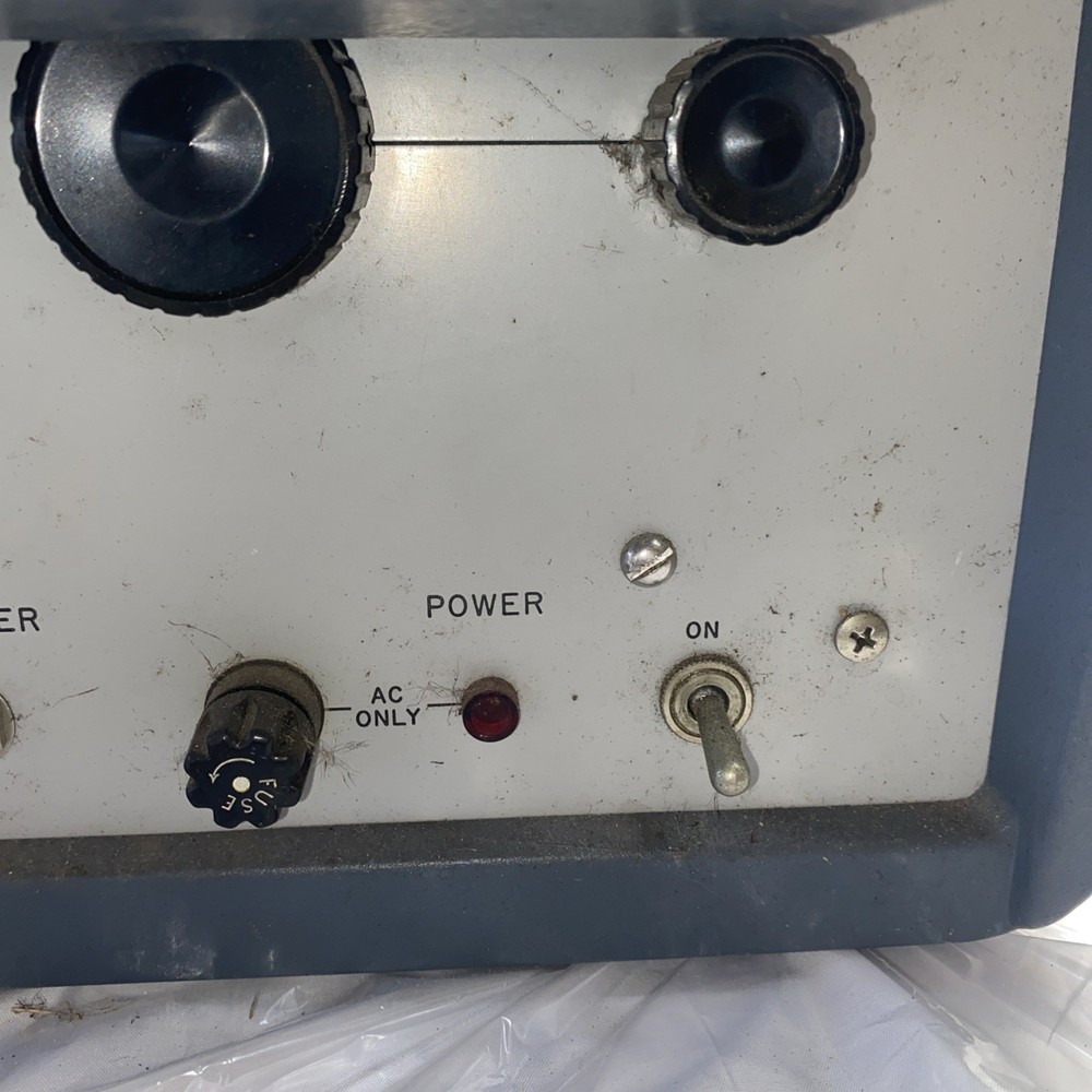 HP Model Hewlett Packard 302A Wave Analyzer S1