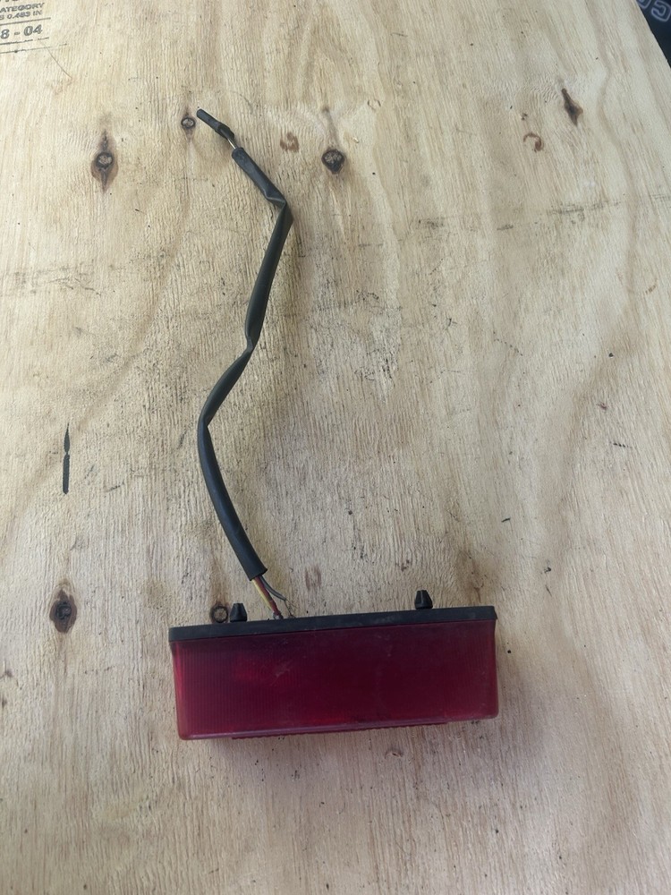 01 Arctic Cat 250 2wd Atv Tail light needs minor work