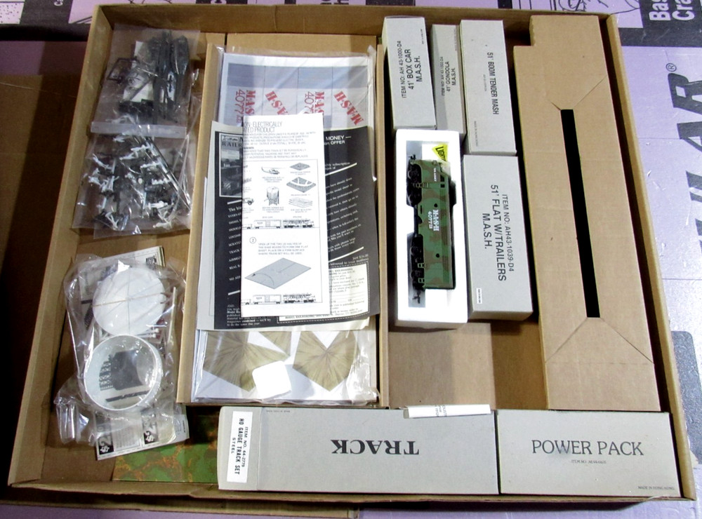BACHMANN HO SCALE MASH 4077TH ARMY TRAIN SET NEW UNUSED