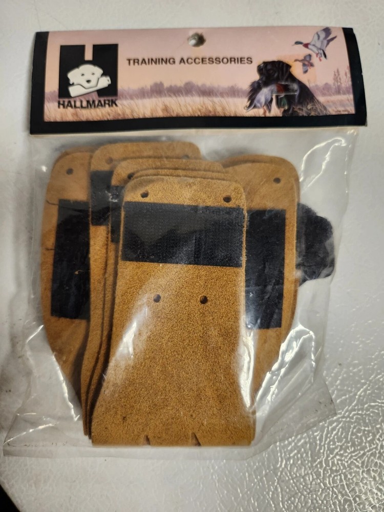 HALLMARK 755 LEATHER BOOTS - SIZE SMALL