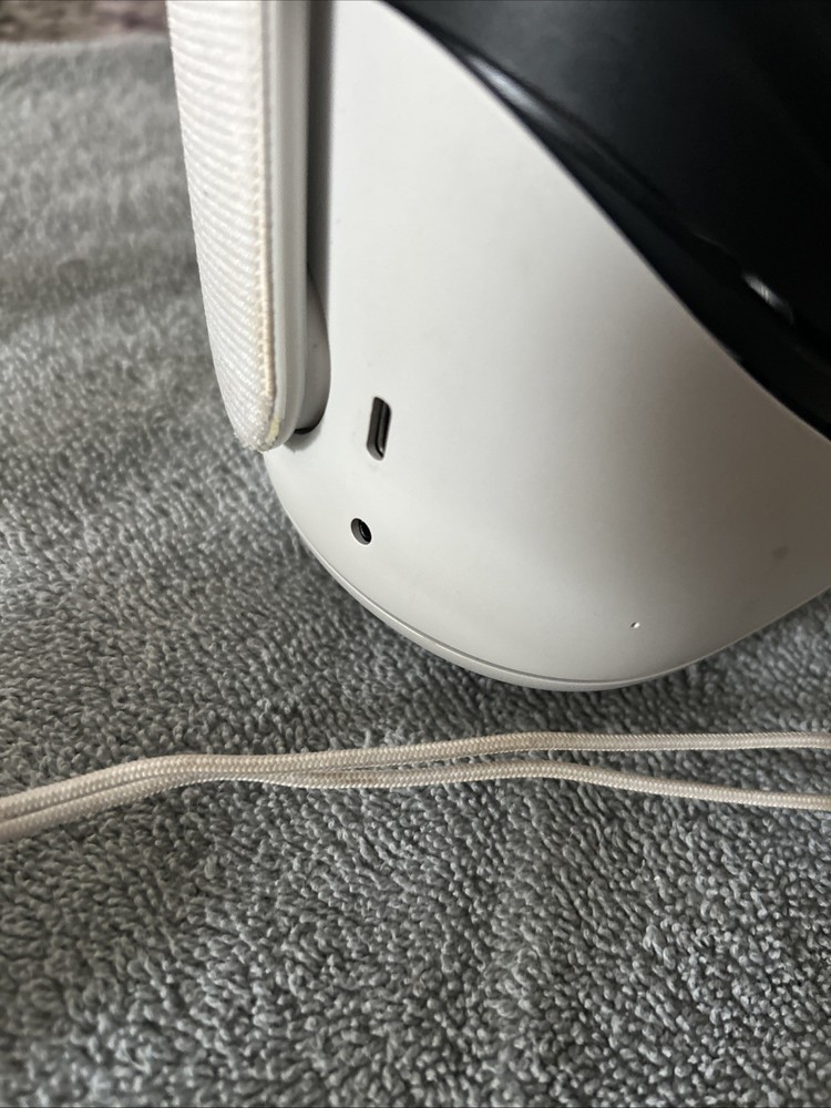 Meta Quest 2 VR Headset