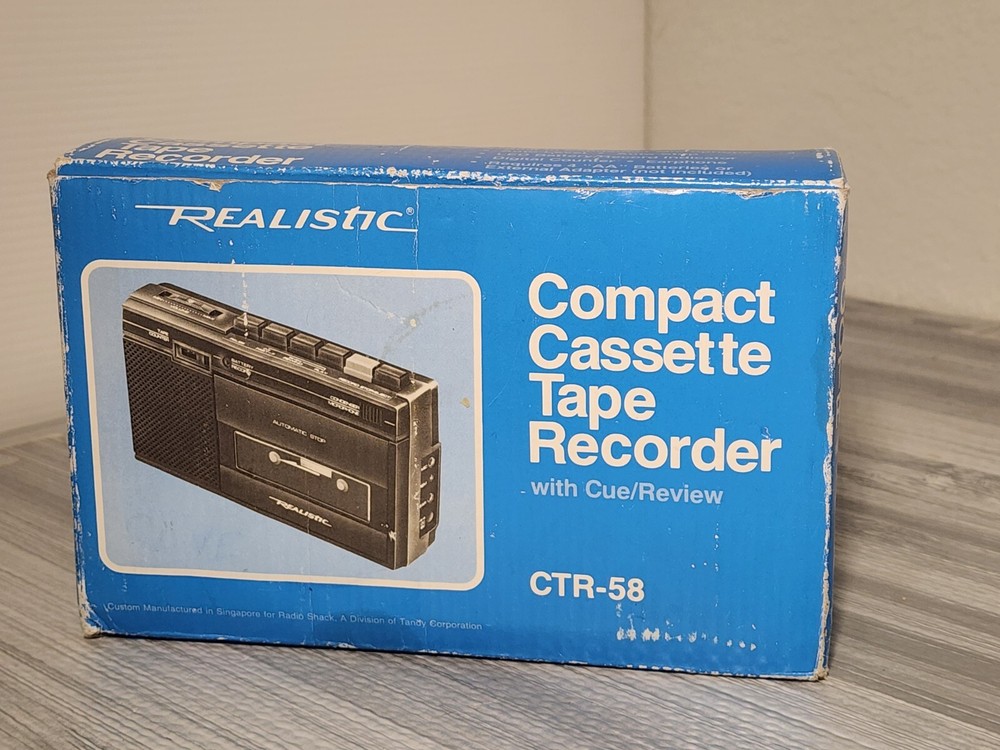 Realistic Compact Cassette Tape Recorder With Voice Actuation CTR-85