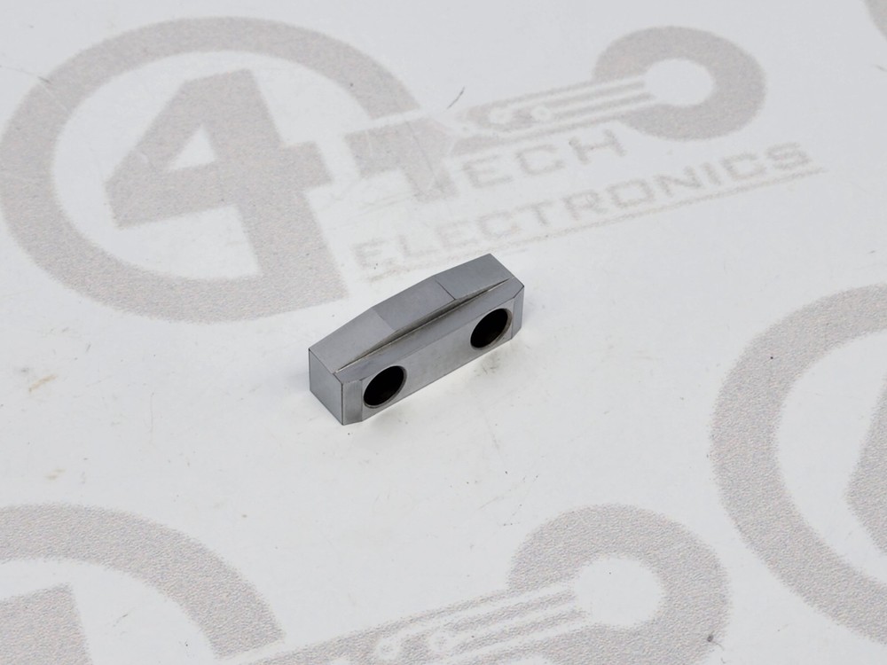 Universal Instruments Chain Guide 47186901