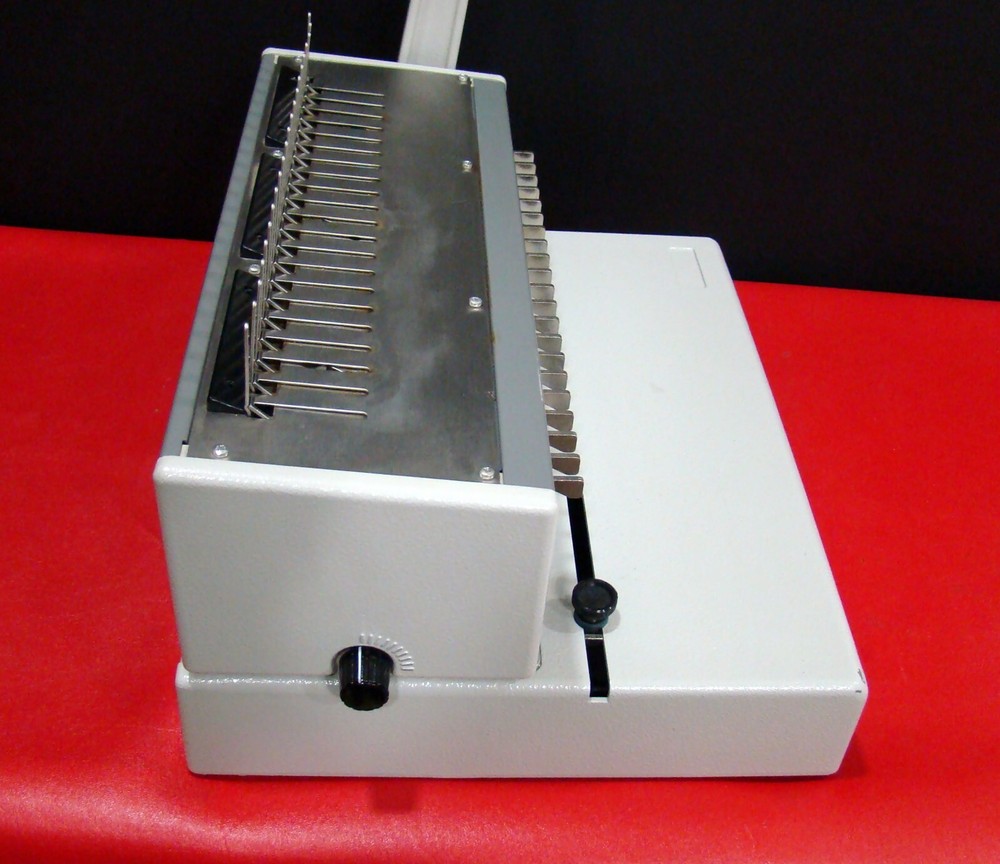 Ibico Kombo Heavy Duty Manual Hole Punch & Comb Binding Machine