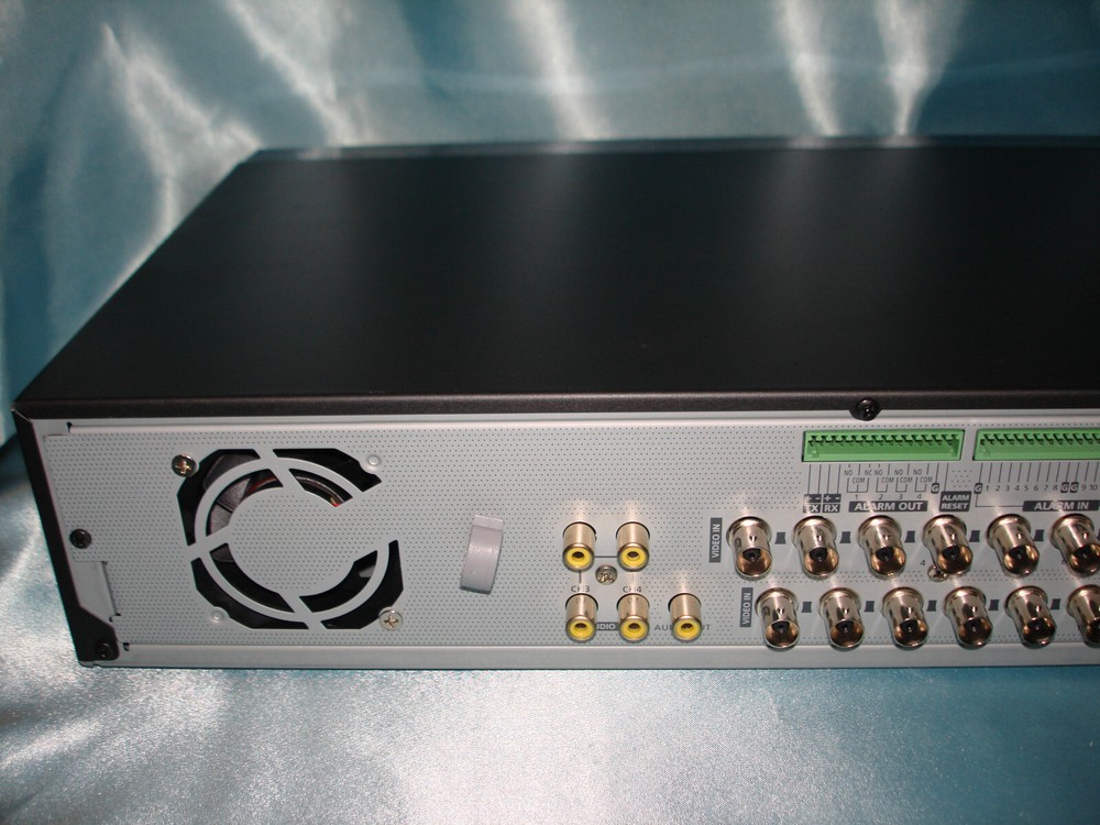 Samsung SRD-1654D Digital Video Recorder DVR