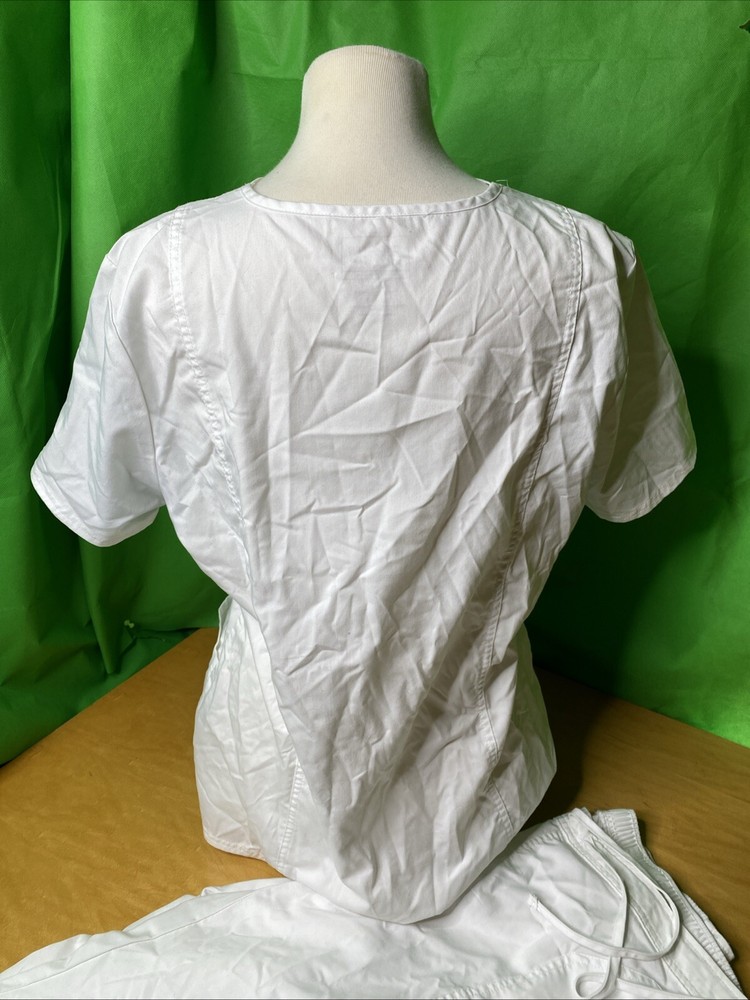 cherokee scrubs women set