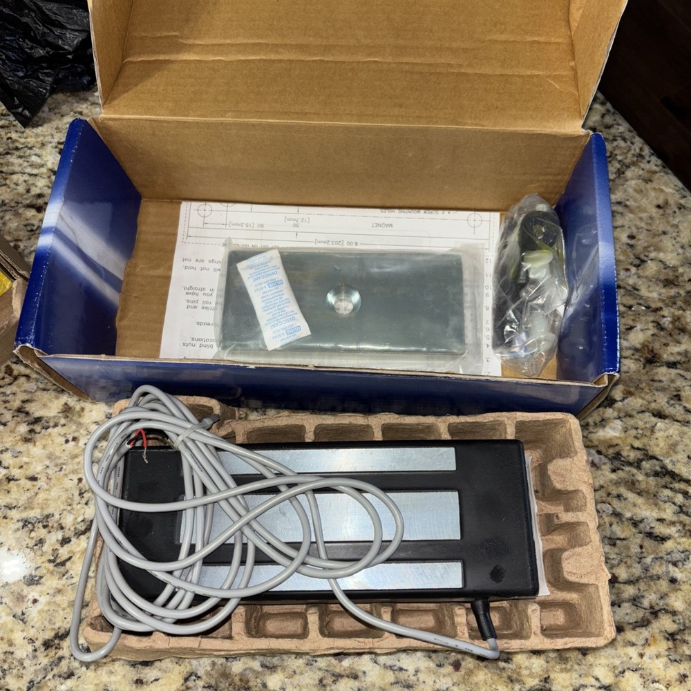 Securitron M62 Magnalock Electromagnetic Lock 1200 Lb