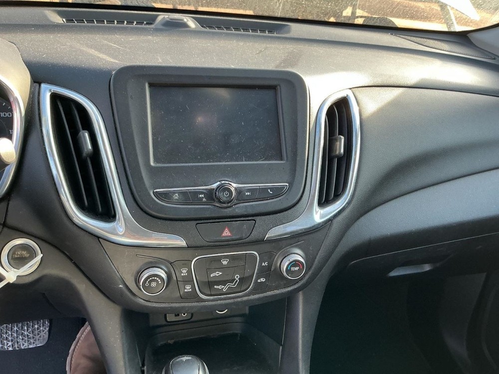EQUINOX 2018 Glove Box 4920144