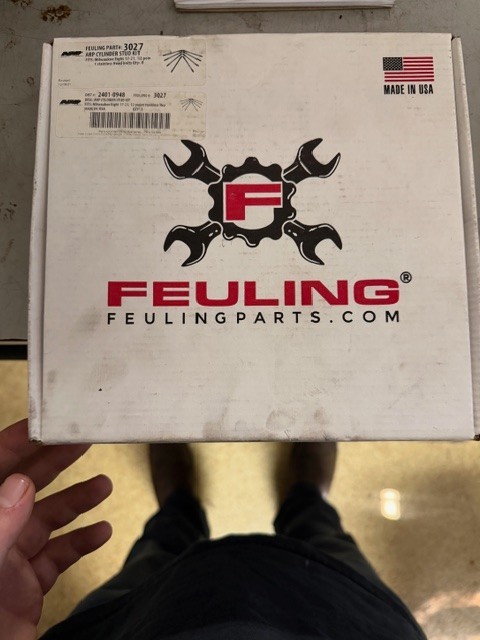 FEULING CYLINDER STUD KIT HARLEY-DAVIDSON M8 MOTORS